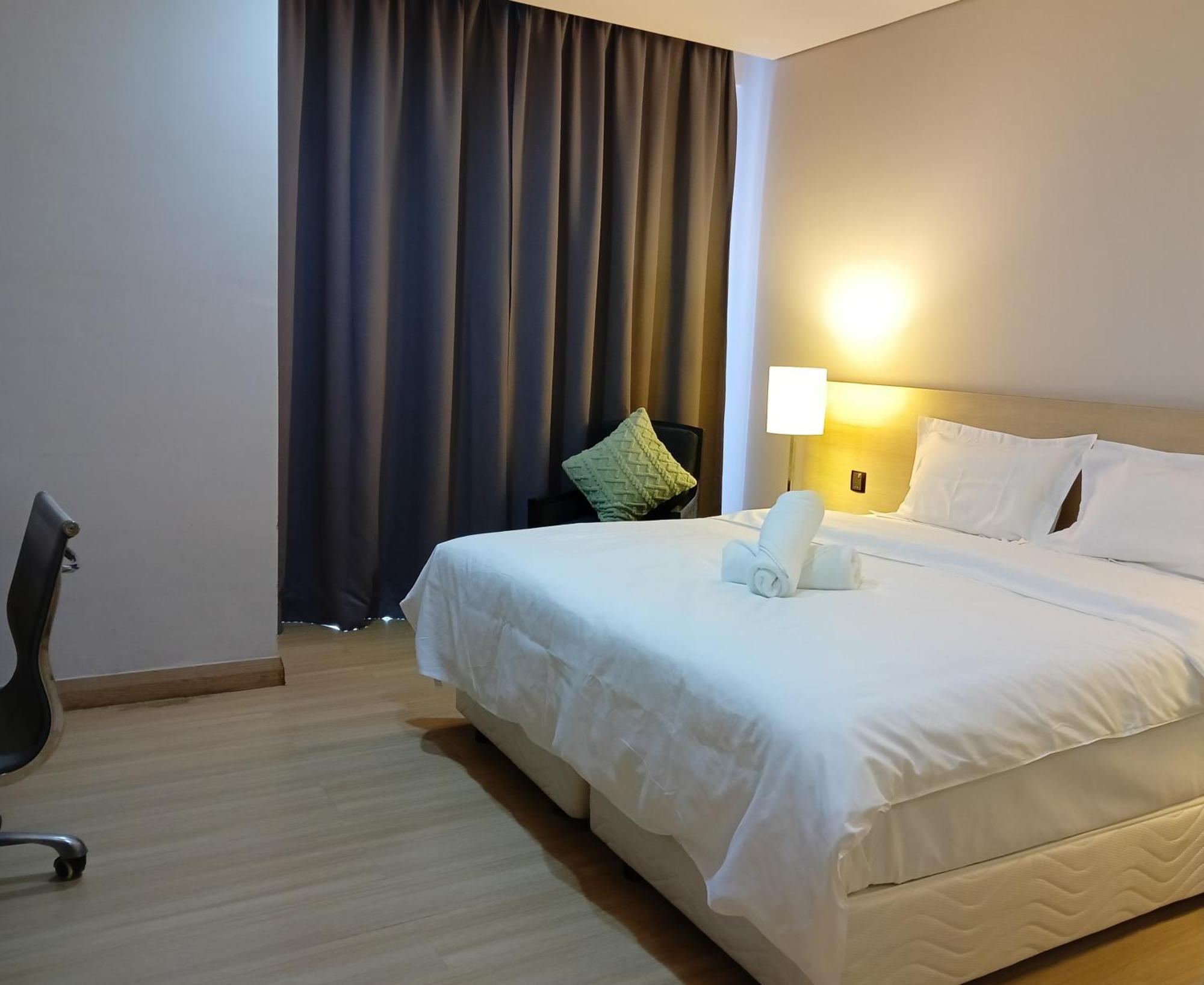 The Straits Suites By Ciconia Malacca Exterior foto